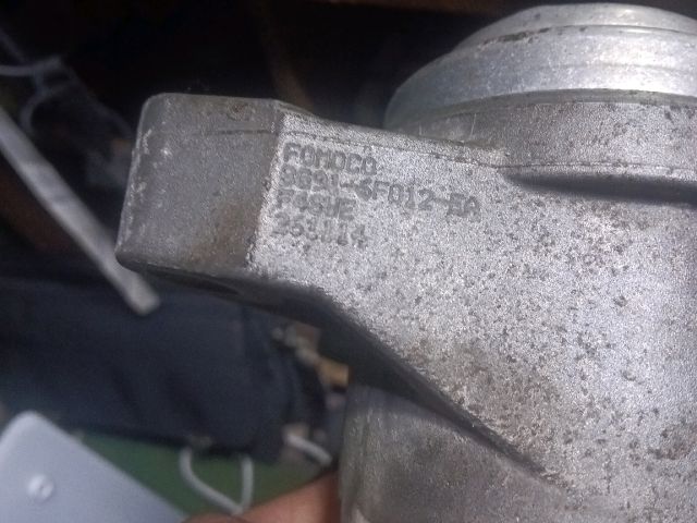 bontott FORD MONDEO V Motor Tartó Bak Jobb